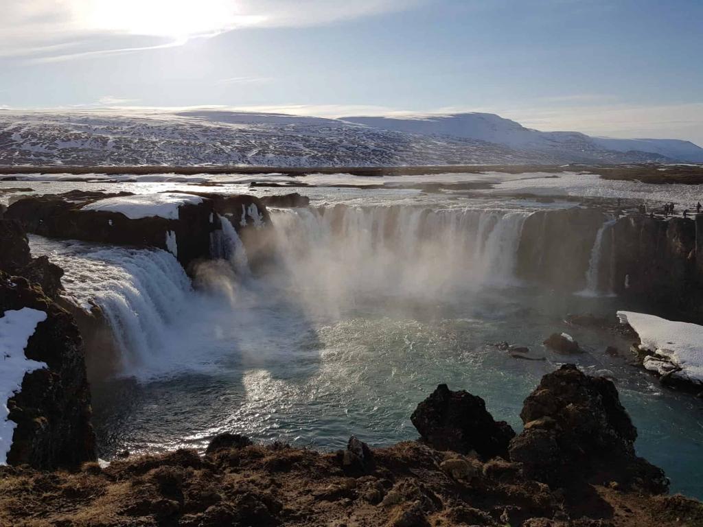 go08afoss waterfall – visit the waterfall of the gods