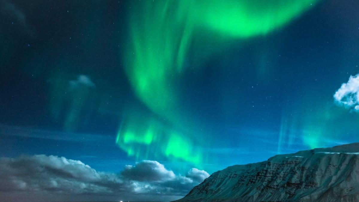 Northern lights forecasting for Iceland now available