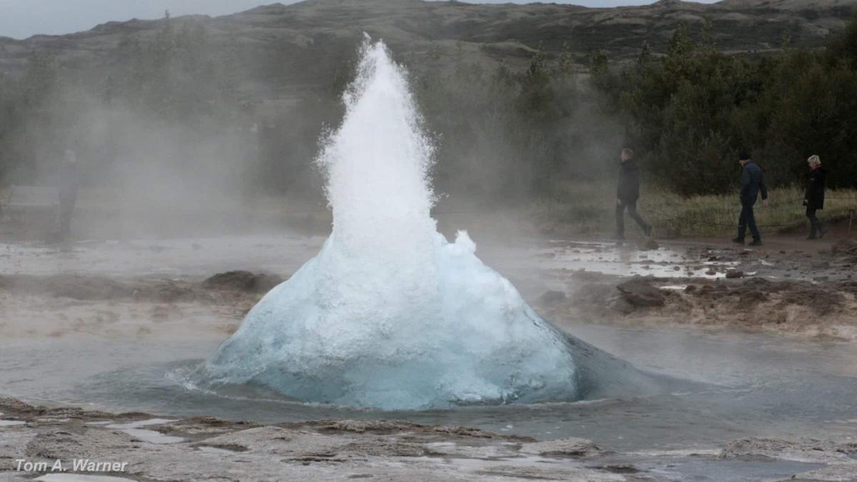 Video of Strokkur Geyser Erupting in Slow Motion