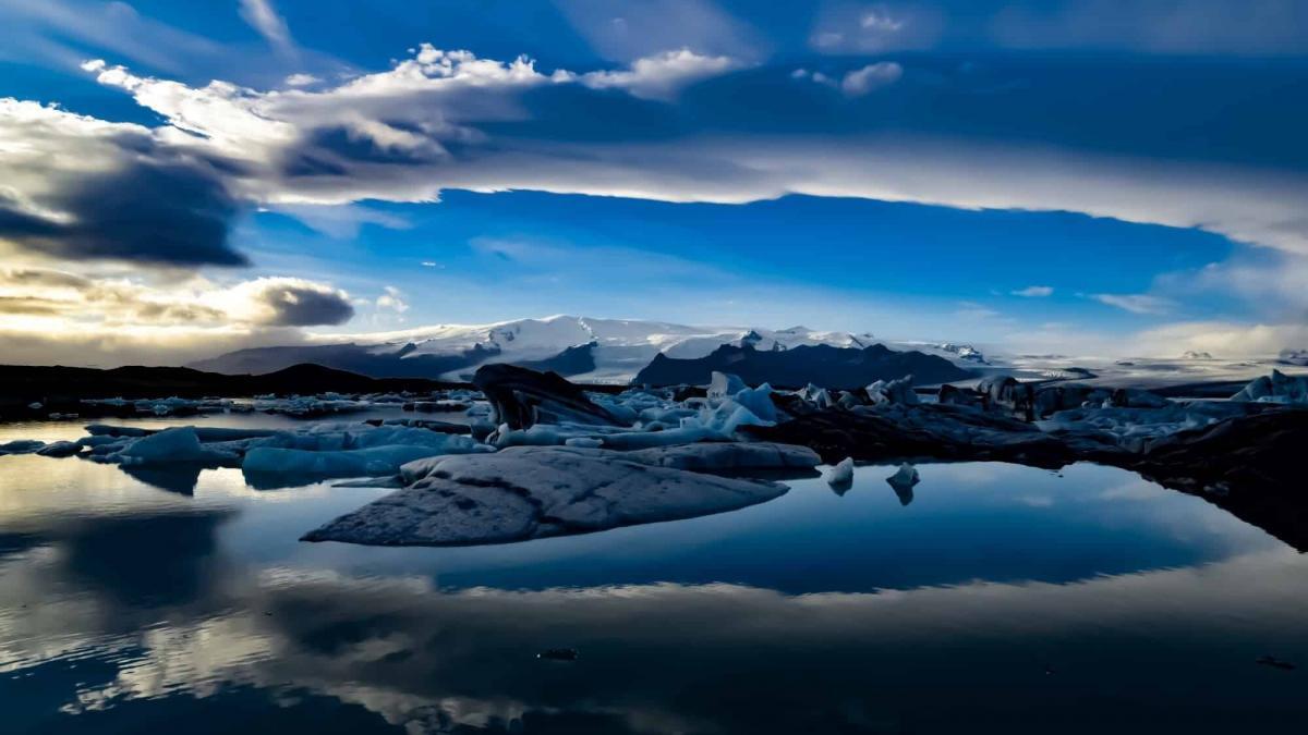 See spectacular photos from an Iceland road trip