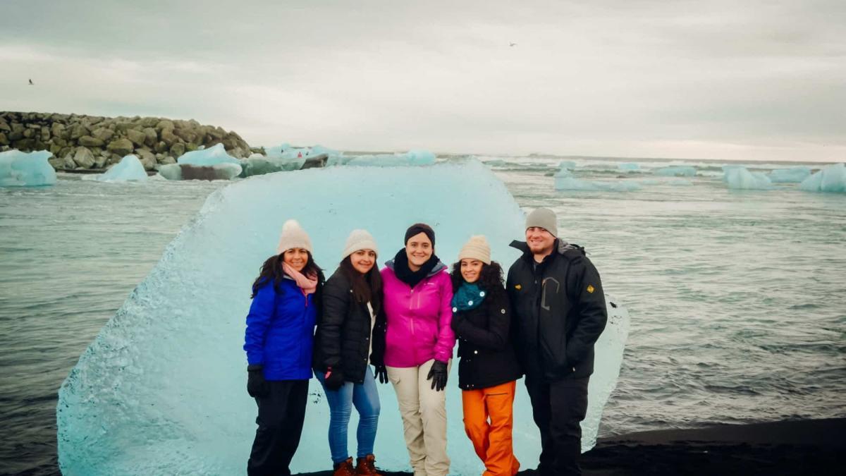 Iceland in Winter – See how you enjoy it to the max