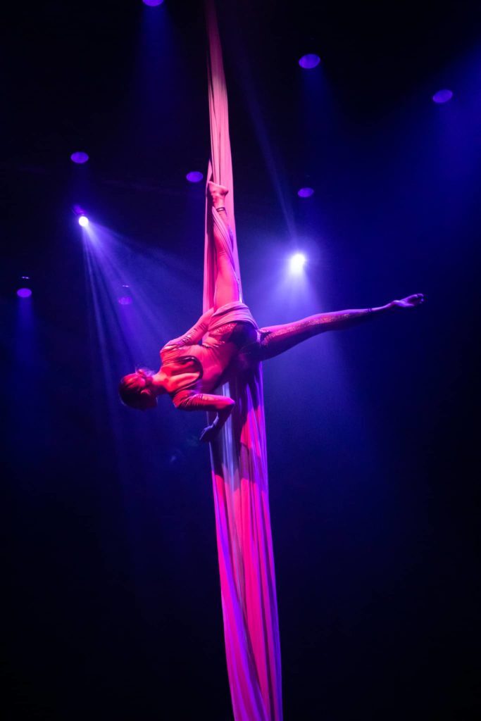 Awesome acrobatics by Jen Kovacs