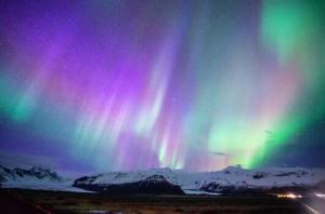 Guided Northern Lights with Reykjavik Sightseeing -25% off-image