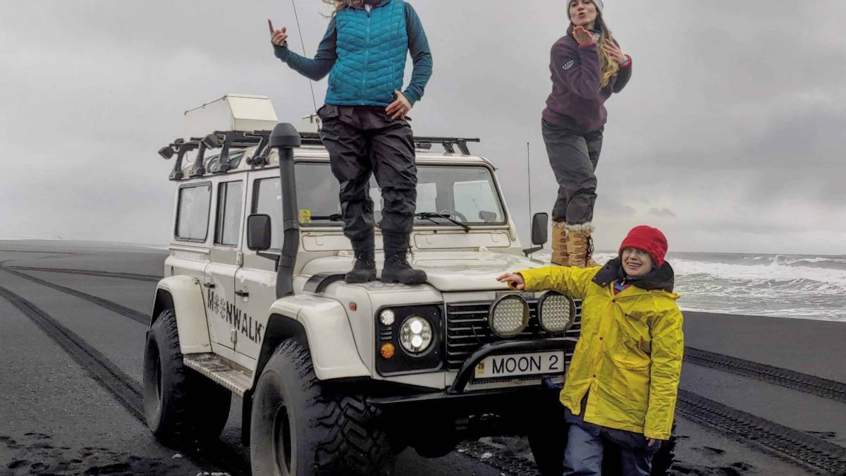 Super jeep south coast tour with waterfalls and black sand