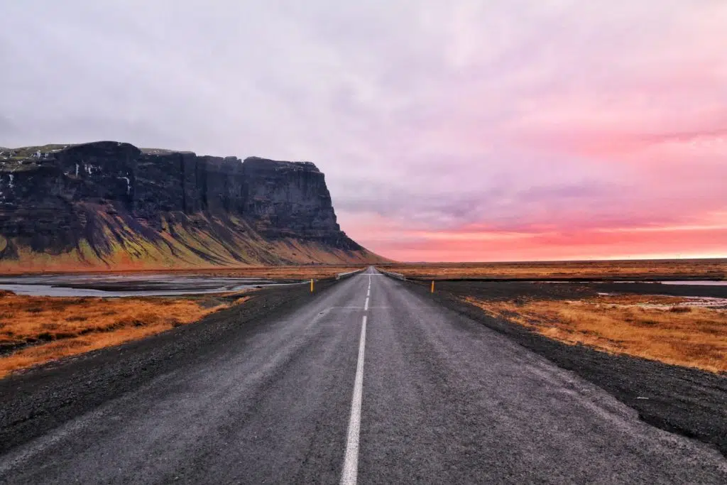 Mt. Lómagnúpur is one of the wonderful sights you see with the free to use Iceland ring road plan