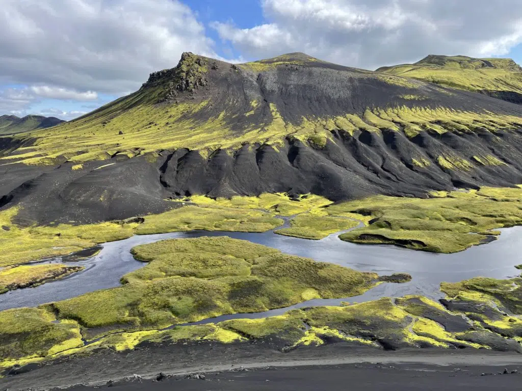 The Icelandic highlands at their best.