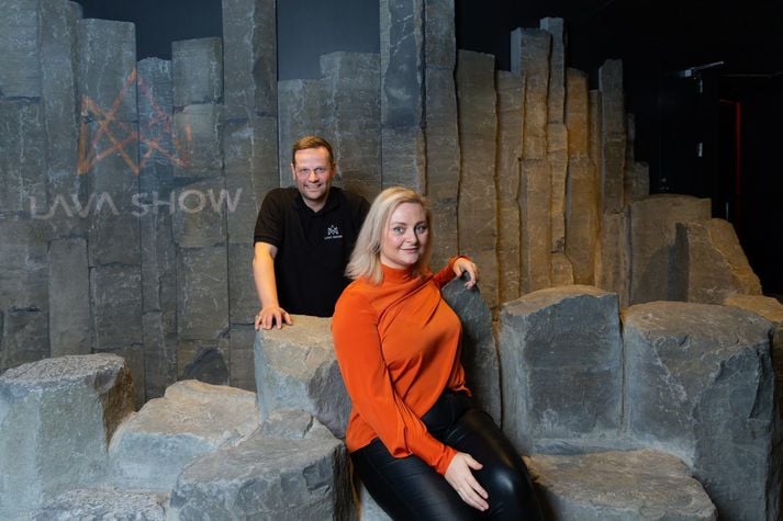 Ragnhildur Ágústsdóttir and Júlíus Jónnson, the founders of the Lava Show in Iceland