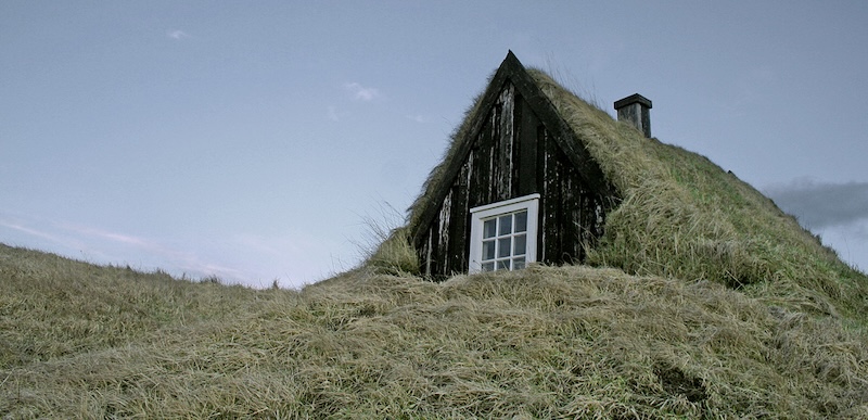 A very nice Icelandic turf house.
