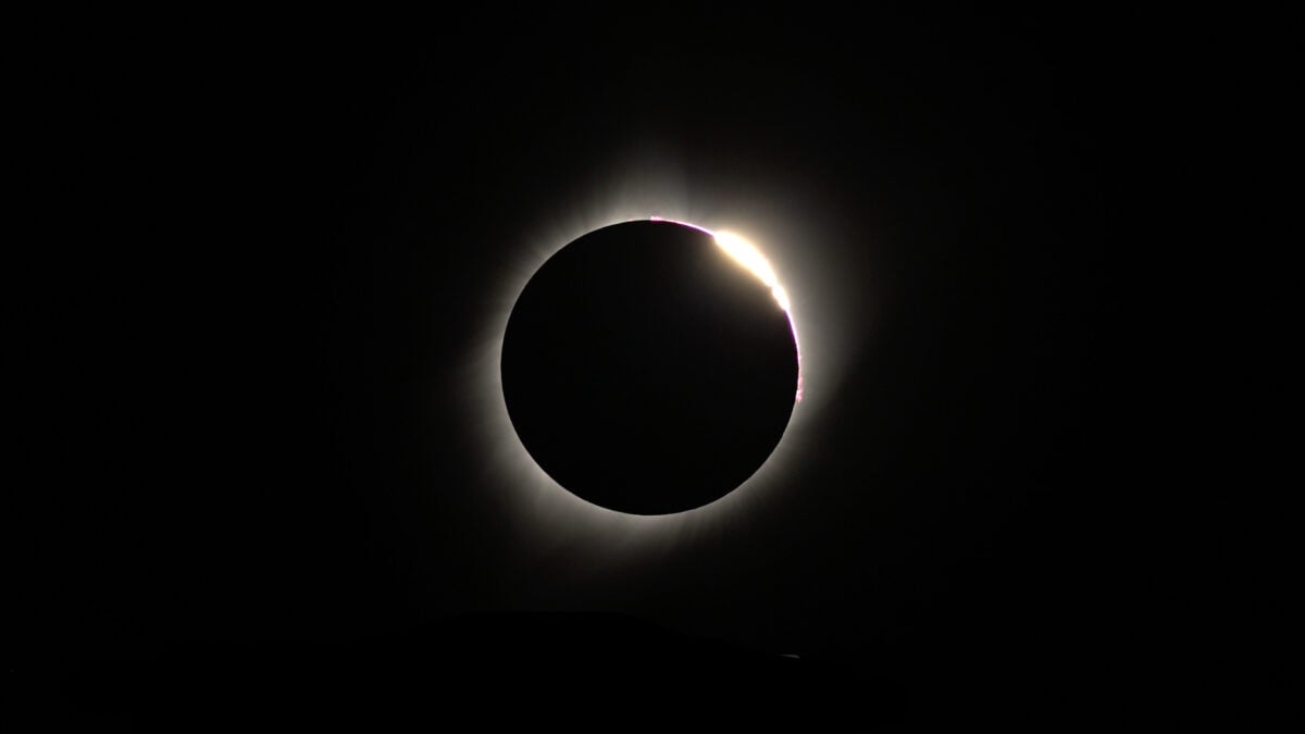 How to best experience the 2026 solar eclipse in Iceland