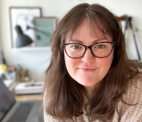 Meet the Reykjavik Sketcher, Sonia Nicolson.